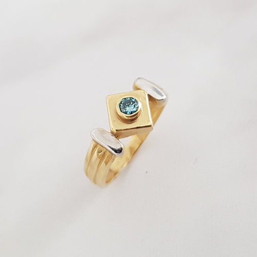 Sky Blue Diamond Vintage Ring